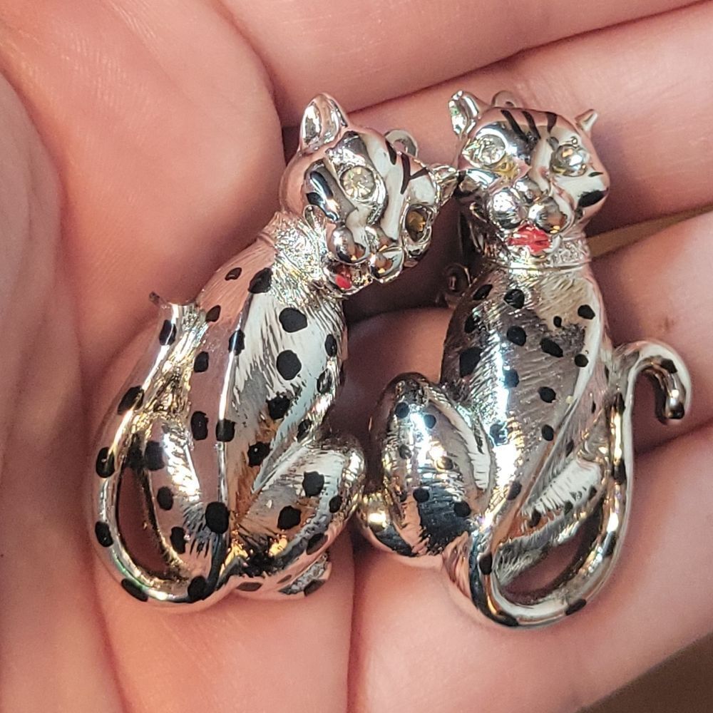 Silver Leopard Clip On Earrings - Picture 3 of 4